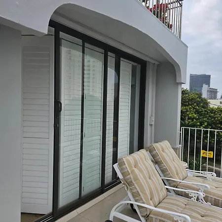Umhlanga Getaways Apartment Durban Exterior photo